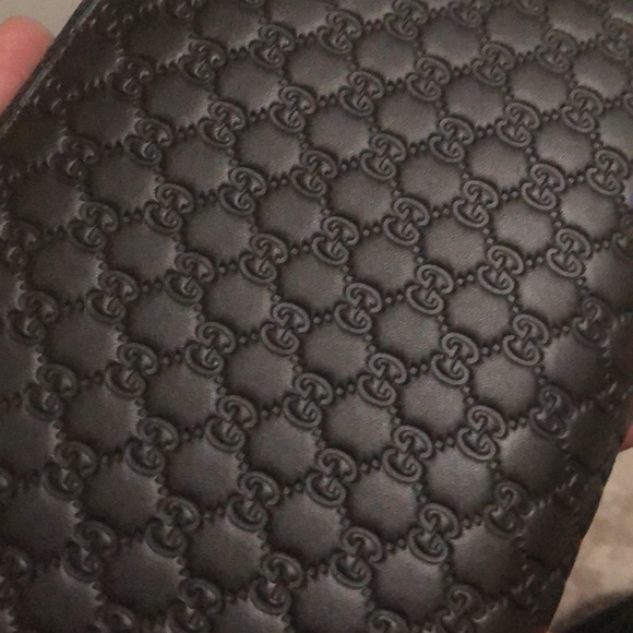 Gucci Authentic Wallet like new - Picture 6 of 17
